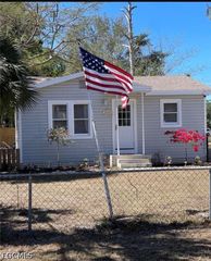26900 N Riverside DR, Bonita Springs, FL 34135