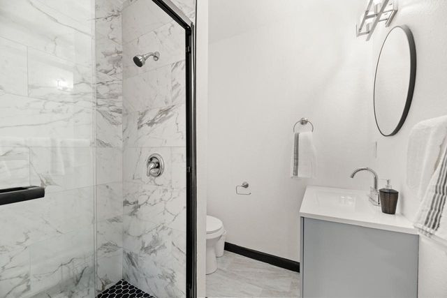 615 Circle Drive, Arlington, TX 76010