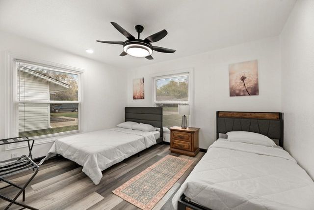 615 Circle Drive, Arlington, TX 76010