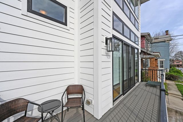 3725 Maple Park Avenue, Cincinnati, OH 45209