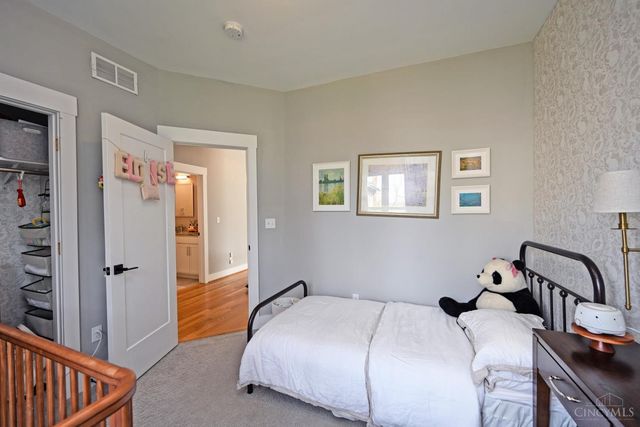 3725 Maple Park Avenue, Cincinnati, OH 45209