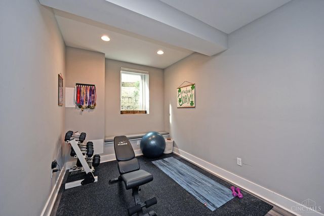 3725 Maple Park Avenue, Cincinnati, OH 45209