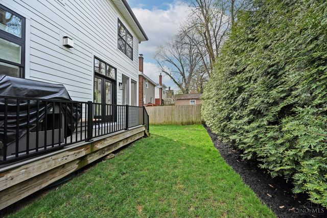 3725 Maple Park Avenue, Cincinnati, OH 45209
