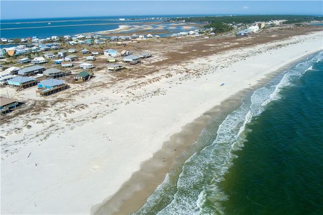 108 Ponchartrain Court, Dauphin Island, AL 36528