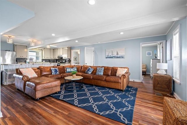 108 Ponchartrain Court, Dauphin Island, AL 36528