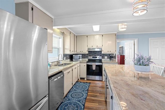 108 Ponchartrain Court, Dauphin Island, AL 36528