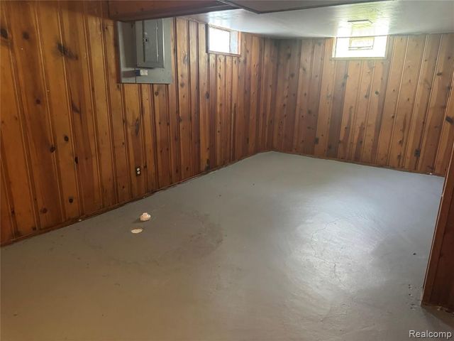 9606 Chatham, Detroit, MI 48239