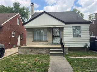 9606 Chatham, Detroit, MI 48239