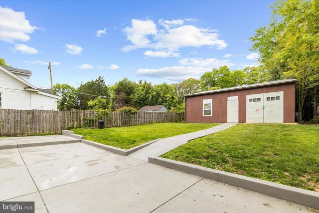4948 TULIP AVE, Baltimore, MD 21227