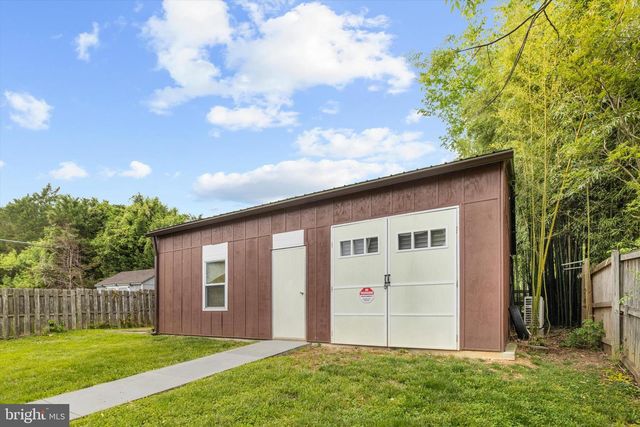 4948 TULIP AVE, Baltimore, MD 21227