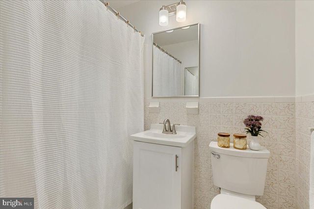 6225 KELLOGG DR, Mclean, VA 22101