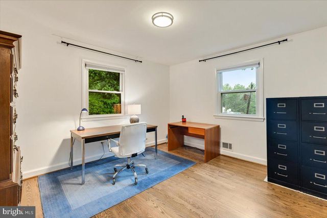 6225 KELLOGG DR, Mclean, VA 22101