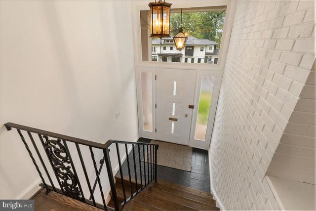 6225 KELLOGG DR, Mclean, VA 22101