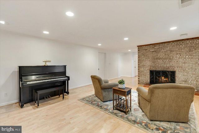 6225 KELLOGG DR, Mclean, VA 22101