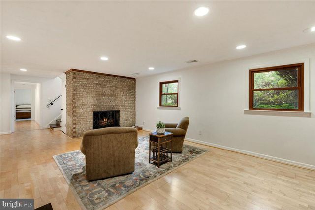 6225 KELLOGG DR, Mclean, VA 22101