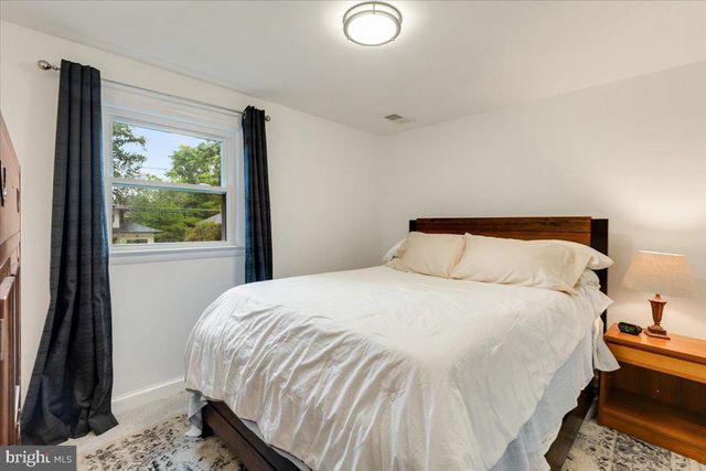 6225 KELLOGG DR, Mclean, VA 22101