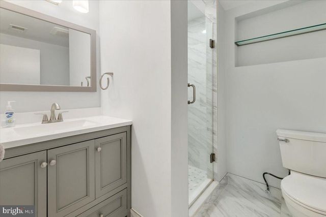6225 KELLOGG DR, Mclean, VA 22101