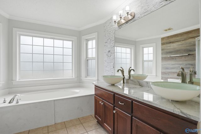 104 Autumn Glaze Drive, Meridianville, AL 35759