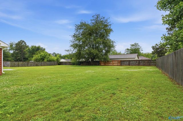 104 Autumn Glaze Drive, Meridianville, AL 35759