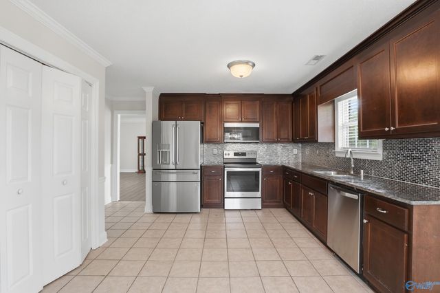 104 Autumn Glaze Drive, Meridianville, AL 35759