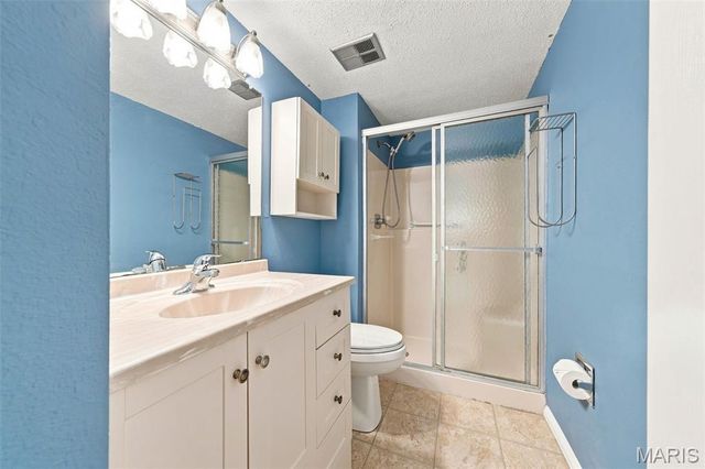 1465 Heritage Landing 104, St Charles, MO 63303