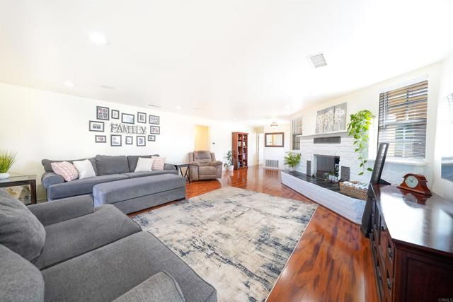 2029 GreenField Drive, El Cajon, CA 92019