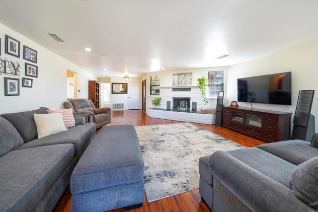 2029 GreenField Drive, El Cajon, CA 92019