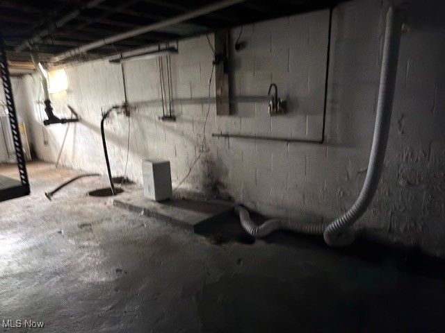 1185 Townsend Avenue, Youngstown, OH 44505