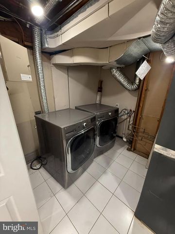 5405 BROOKLAND RD, Alexandria, VA 22310