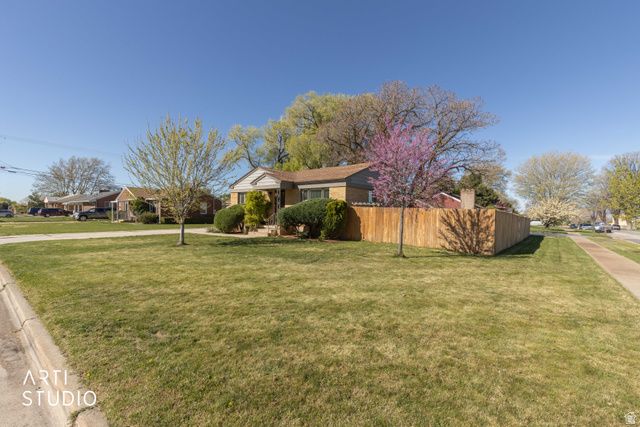 907 S TYLER AVE, Ogden, UT 84404