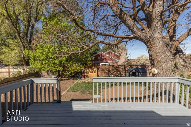 907 S TYLER AVE, Ogden, UT 84404