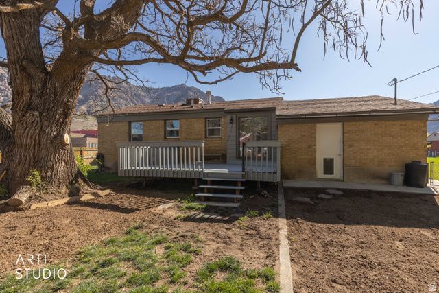 907 S TYLER AVE, Ogden, UT 84404