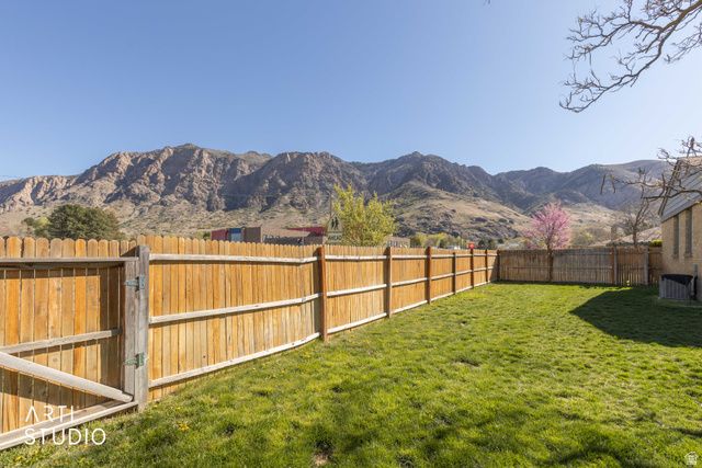 907 S TYLER AVE, Ogden, UT 84404