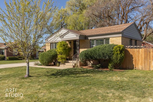 907 S TYLER AVE, Ogden, UT 84404