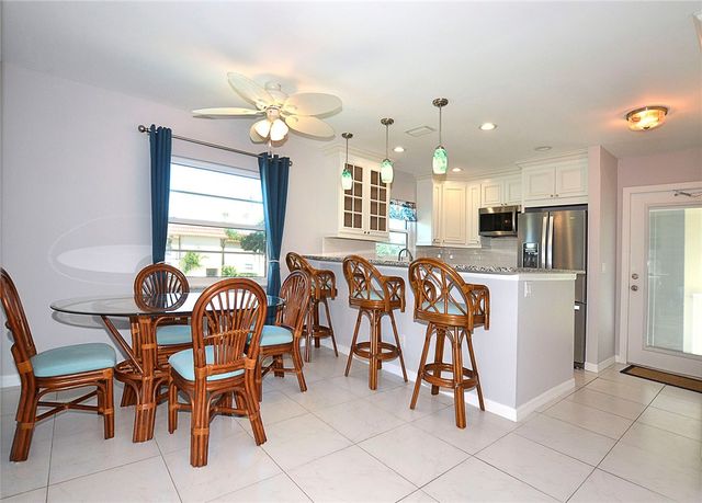 85 Crooked Tree Lane 201, Vero Beach, FL 32962