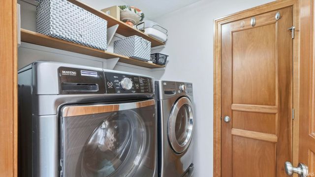 8405 Ashworth Court, Fort Wayne, IN 46818