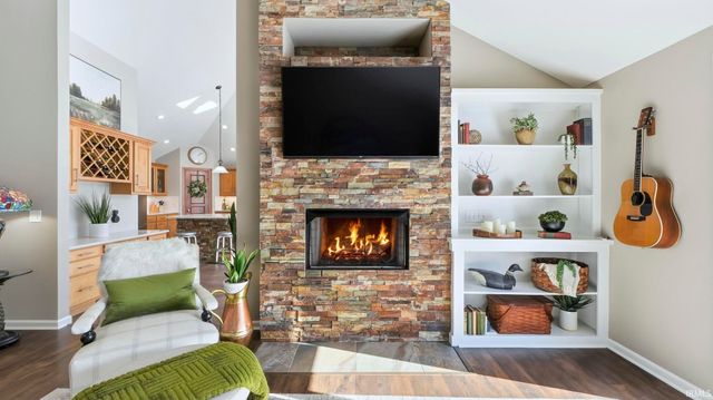 8405 Ashworth Court, Fort Wayne, IN 46818