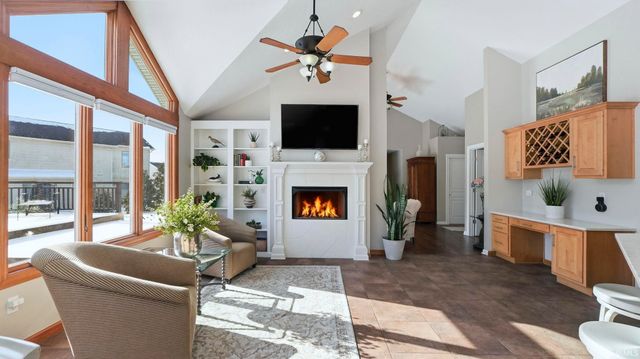 8405 Ashworth Court, Fort Wayne, IN 46818