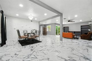 8631 Mcavoy Drive, Houston, TX 77074