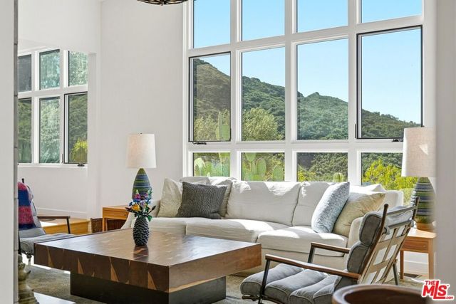 34067 Mulholland Highway, Malibu, CA 90265