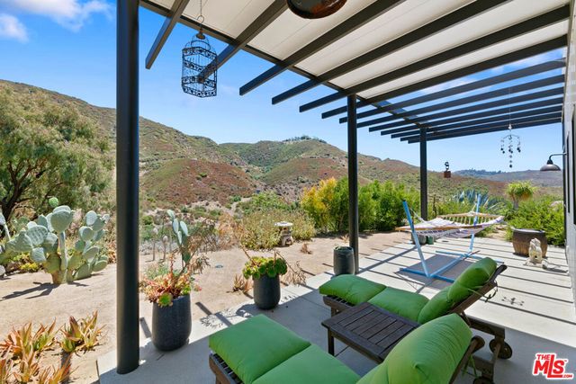 34067 Mulholland Highway, Malibu, CA 90265