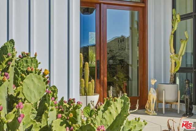 34067 Mulholland Highway, Malibu, CA 90265