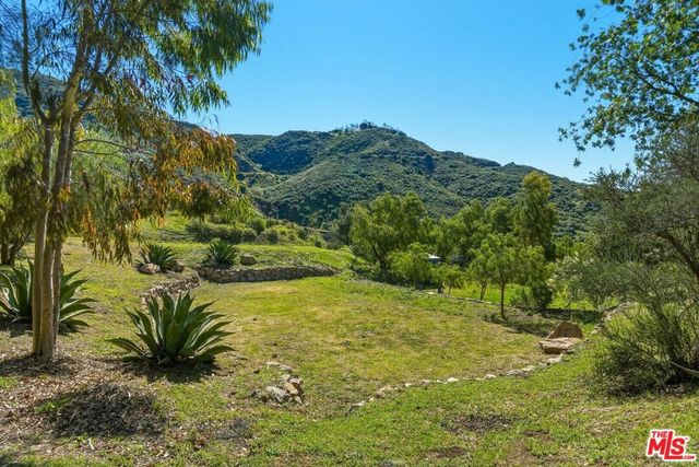 34067 Mulholland Highway, Malibu, CA 90265