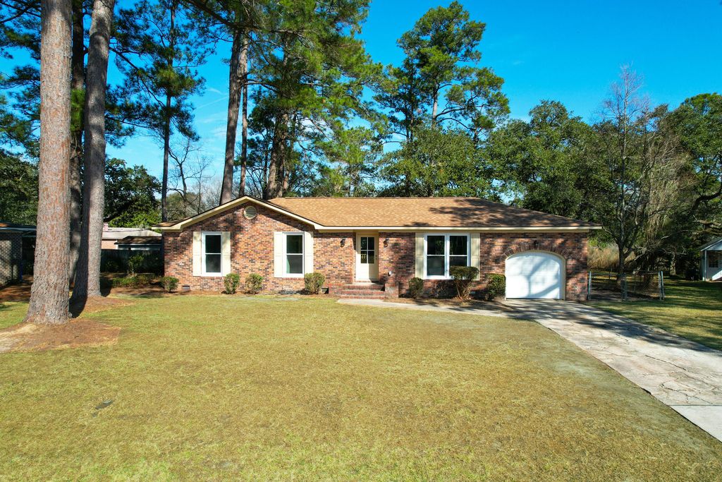 2134 Eve Circle, Charleston, SC 29414