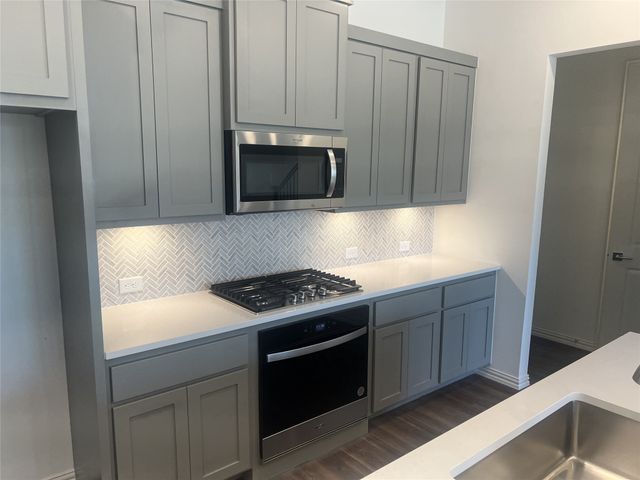 4512 Ward Street, North Richland Hills, TX 76180