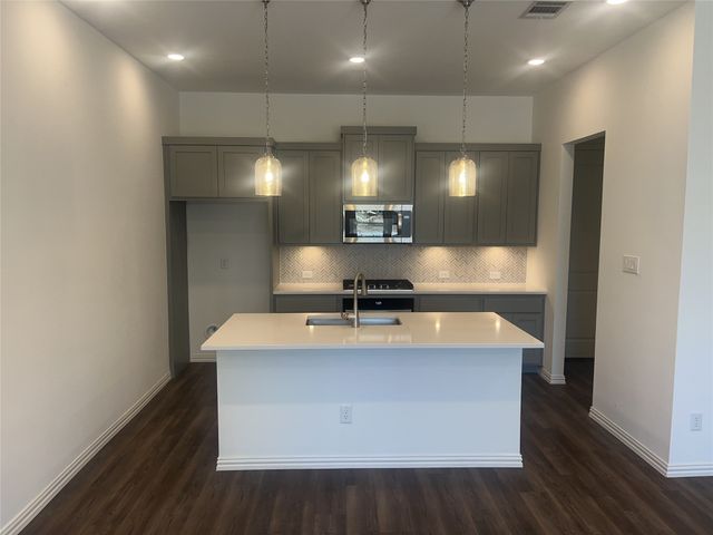 4512 Ward Street, North Richland Hills, TX 76180
