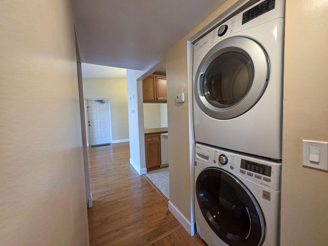 1109 Green Pine Boulevard H3, West Palm Beach, FL 33409