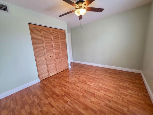 1109 Green Pine Boulevard H3, West Palm Beach, FL 33409