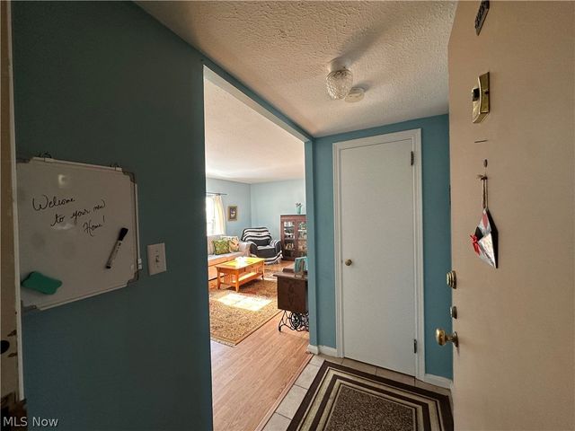 15875 Van Aken Boulevard, Shaker Heights, OH 44120