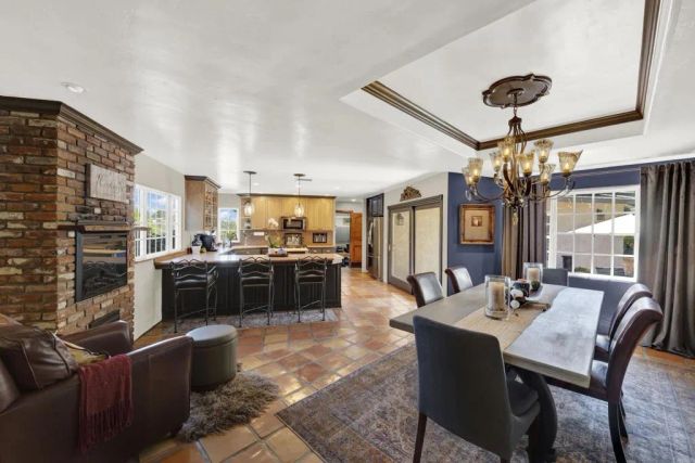 4605 Mayapan, La Mesa, CA 91941